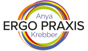 Logo Ergopraxis Anya Krebber mit 7 bunten ineinanderverschachtelten Ringen um den Schriftzug herum
